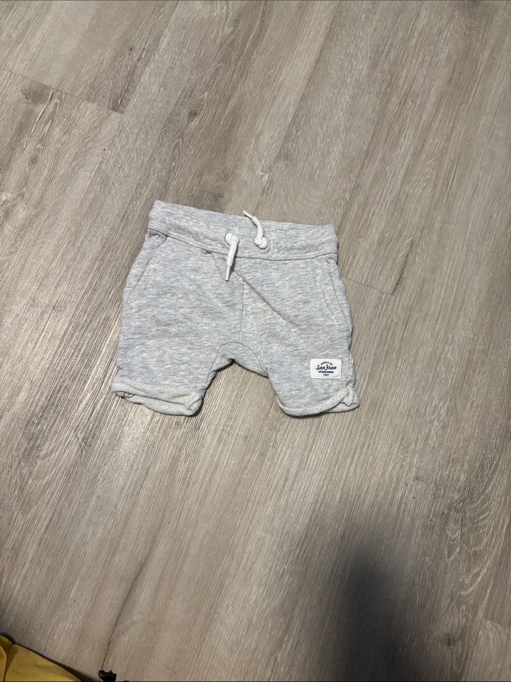 H&M Heather Gray Knit Pull-Tie Shorts‎